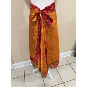Womens Wevez Indian Sari Wrap Skirt, size XL, Recycled Silk